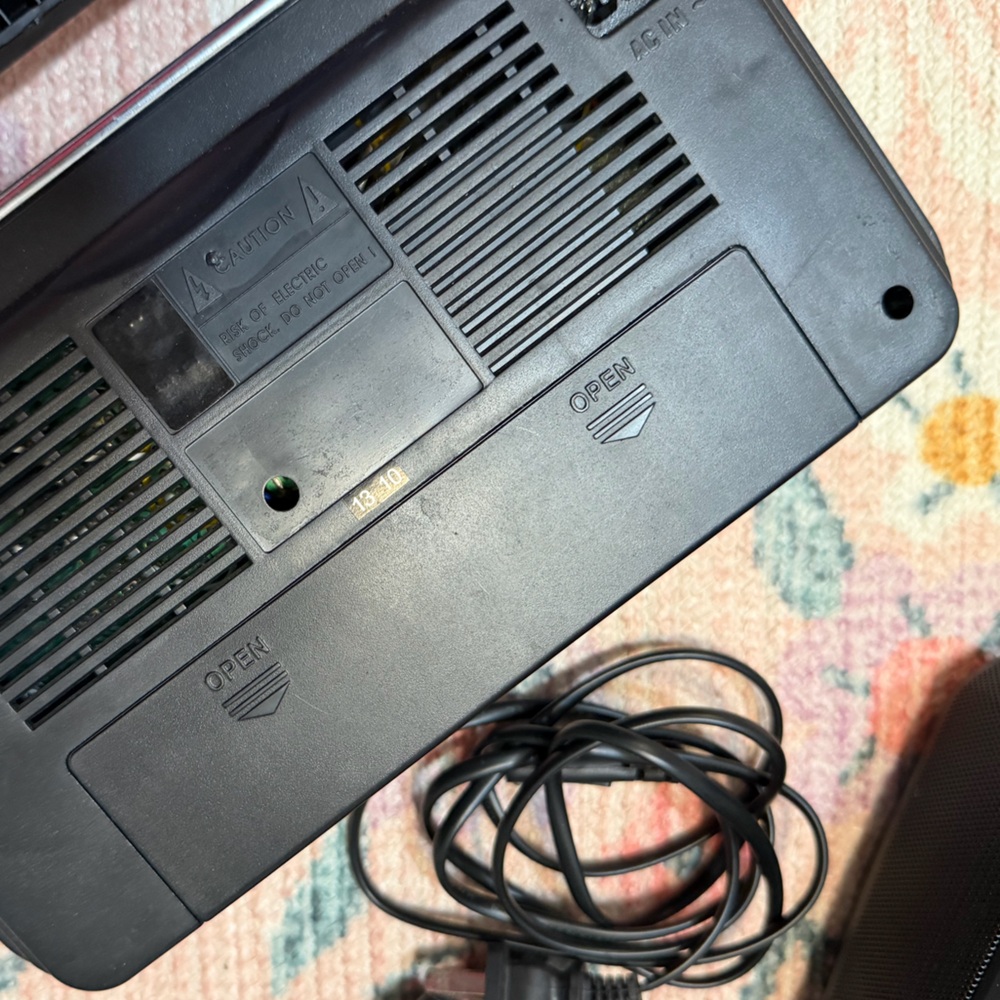 Logitech Black Portable Radio System - Picture 7 of 14